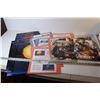 Image 1 : Card Board Posters - Avengers Duo-Tang Folders