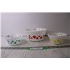 Image 1 : (3) Fire King Bowls