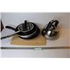 Image 1 : Cutting Board - Pots & Pans - Steam Kettle