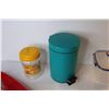 Image 2 : Sm Garbage Can - Misc. Kitchen Items