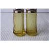 Image 3 : Yellow Glass Salt and Pepper Shakers