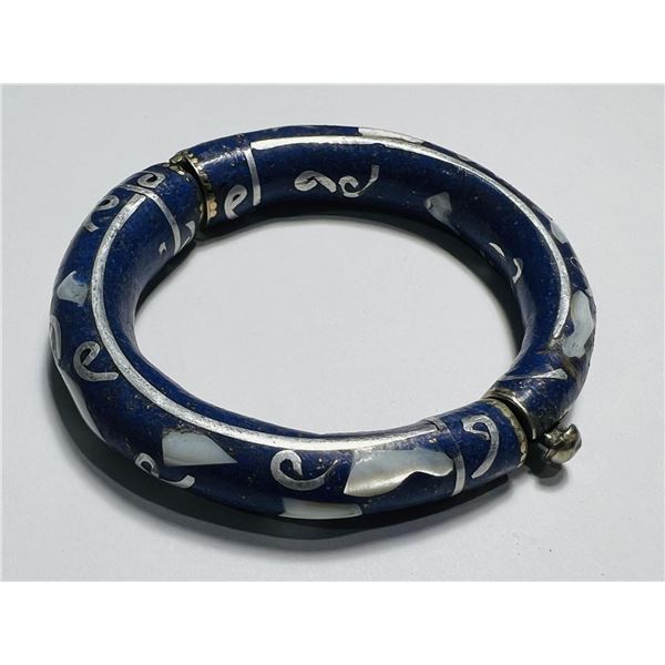 Natural Tibet Hand Made Lapiz Lazuli and Sea Shell Bangle