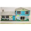 Image 1 : LARGE VINTAGE TIN LITHO DOLLHOUSE W ACCS