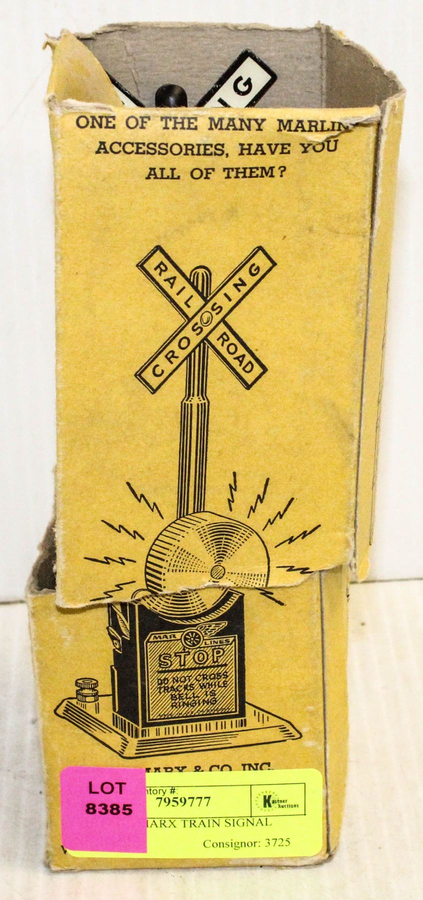 VINTAGE MARX TRAIN SIGNAL CROSSING