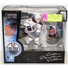 Image 1 : LTD EDITION CONNOR MCDAVID HOCKEY FIGURE W COA