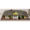 Image 1 : 1950S O SCALE TIN LITHO TRAIN STATION