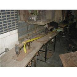 Sewing Machines - Clothes Press