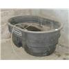 Image 1 : Rubbermaid Water Trough