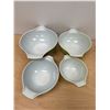 Image 7 : Vintage Pyrex Crazy Daisy / Spring Blossom Cinderalla Nesting Mixing Bowls - complete set