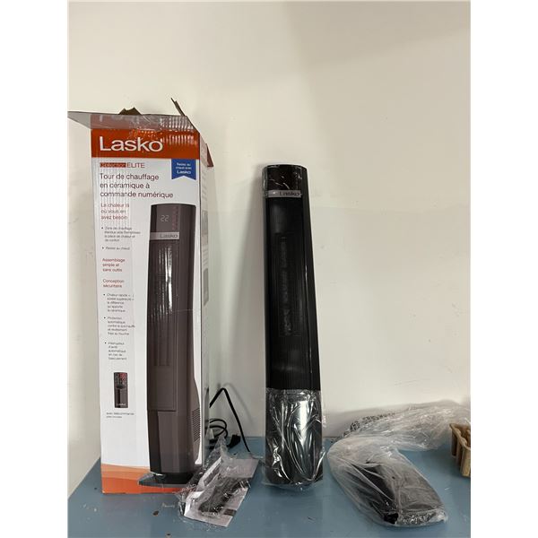 Lasko Digital Ceramic Tower Heater - appears unused