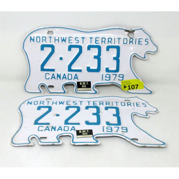 Matched Pair 1979 NWT License Plates 