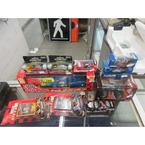 11 Piece Lot of Die Cast & Metal Cars