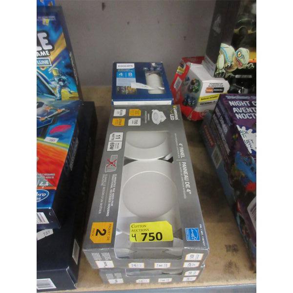 4 Piece Lot of Assorted Lights & Lighting 