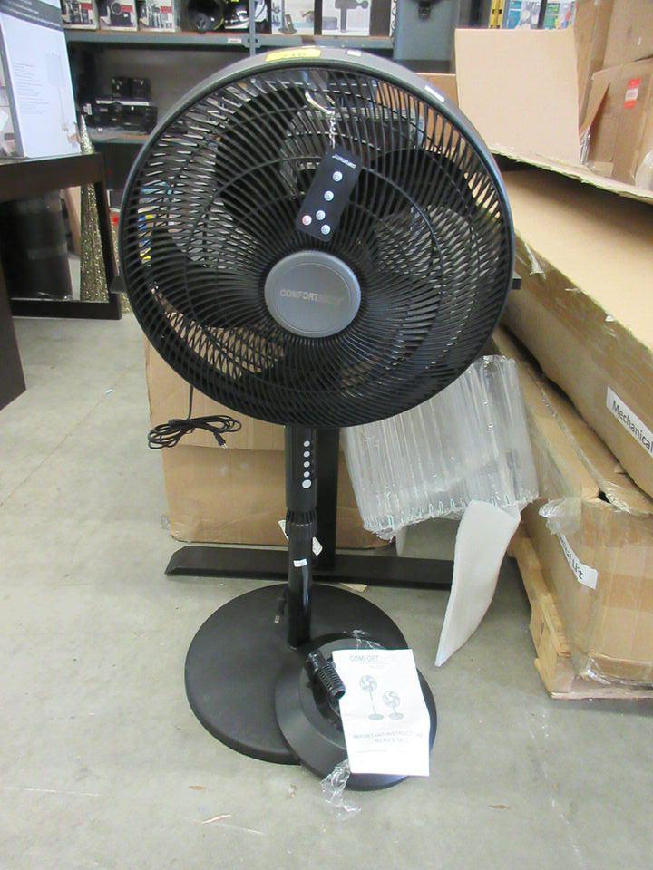 Comfort Mate Floor Fan with Remote Control