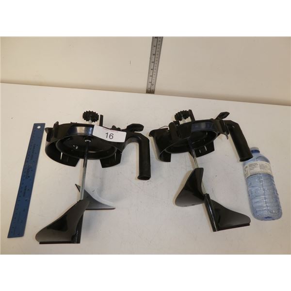 manual paint mixer