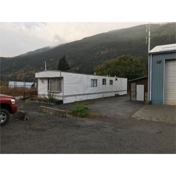 *OS* MOBILE HOME WITH METAL ROOF, VINYL SIDING, NO APPLIANCES, NO SMOKE