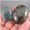 Image 2 : Labradorite Palm Stone & Blue Fluorite Crystal