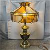 Image 3 : Vintage Stained Glass & Brass Table Lamp