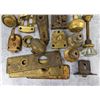 Image 2 : Vintage Set of Locks and Door Knobs