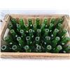 Image 4 : Set of 35 Vintage 7up Bottles in Wooden "Blackwoods" Drink Case