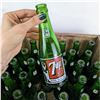 Image 5 : Set of 35 Vintage 7up Bottles in Wooden "Blackwoods" Drink Case