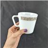 Image 4 : Set of 8 Vintage Pyrex Coffee Mugs - Woodland Pattern