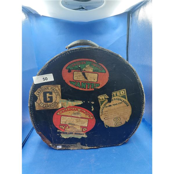 1920'S ROUND LEATHER TRAVELLING CASE