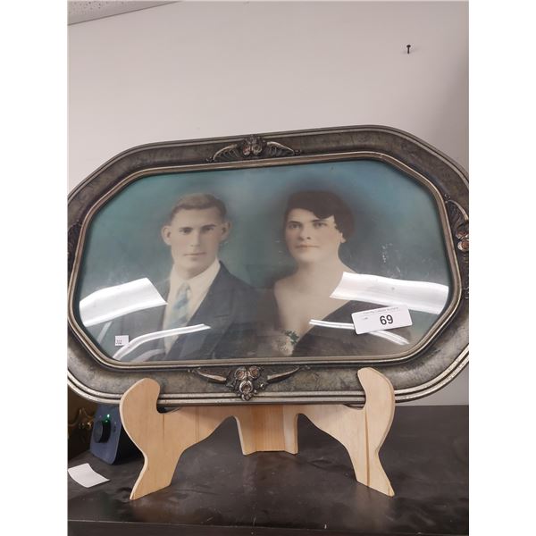 BEAUTIFULLY FRAMED CURVED GLASS PORTRAIT-1940'S