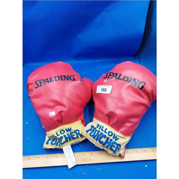 PAIR SPALDING PILLOW PUNCHER BOXING GLOVES