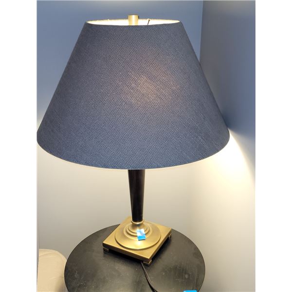 BEAUTIFUL 2 PIECE LAMP SET