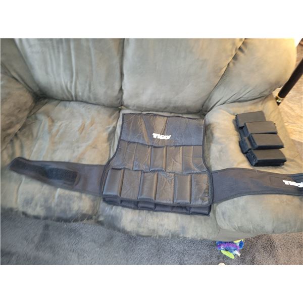 TKO WEIGHTED VEST WITH 18 WEIGHTS