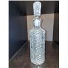 Image 1 : STUNNING CRYSTAL DECANTER WITH LID