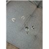 Image 1 : LOT OF COSTUME JEWELLERY
