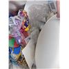 Image 3 : TEACHERS LOT OF CRAFTS AND MATERIALS