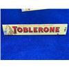 Image 2 : Toblerone Swiss Milk Chocolate with Nougat (6 x 100g)