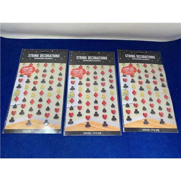 String Decorations (3ct)
