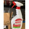 Image 2 : CASE LOT -  Natures; Miracle Stain Odour Remover (4x946ml)