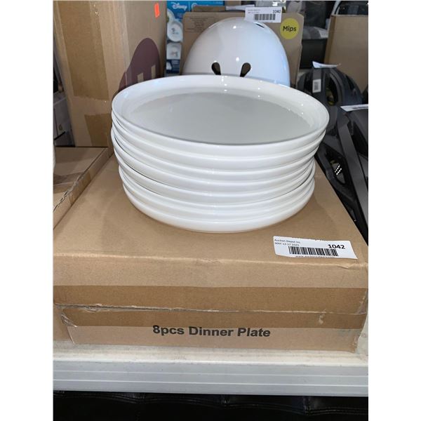 Mikasa Alyssa Plate Set Lot of 16