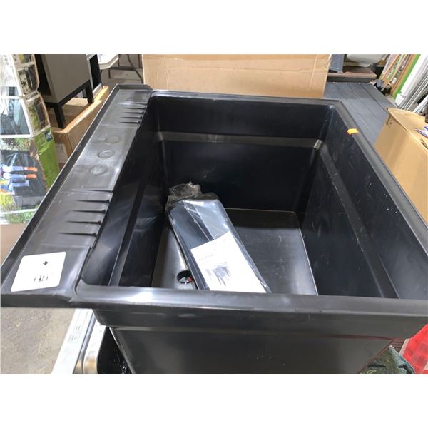 Technoform Laundry Tub - 24" x 22" x 32.5" - Polypropylene - Black