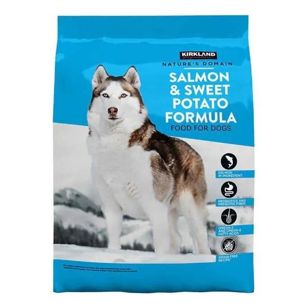 Kirkland Signature Nature's Domain Salmon & Sweet Potato Formula Dog Food, 35 lbs x1.5 (Split Bag)
