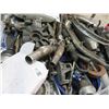 Image 2 : Pallet of Engine Parts