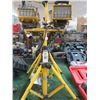 Image 1 : 3-Tri-Pod Dbl. Work Light - 3 X $