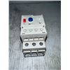 Image 2 : NEW? Allen-Bradley #193-ED1DB Contactor