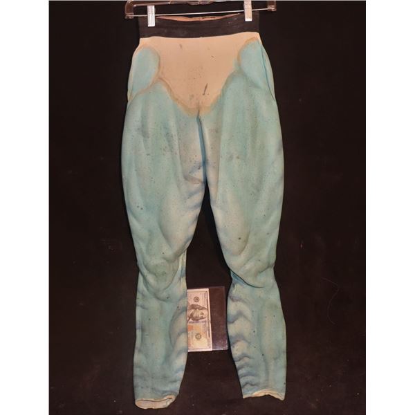 HELLBOY THE GOLDEN ARMY ABE SAPIEN SUIT LEGS 2 SUPER HERO