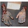 Image 2 : APOCALYPTO PAIR OF BLOODY SEVERED HANDS 1