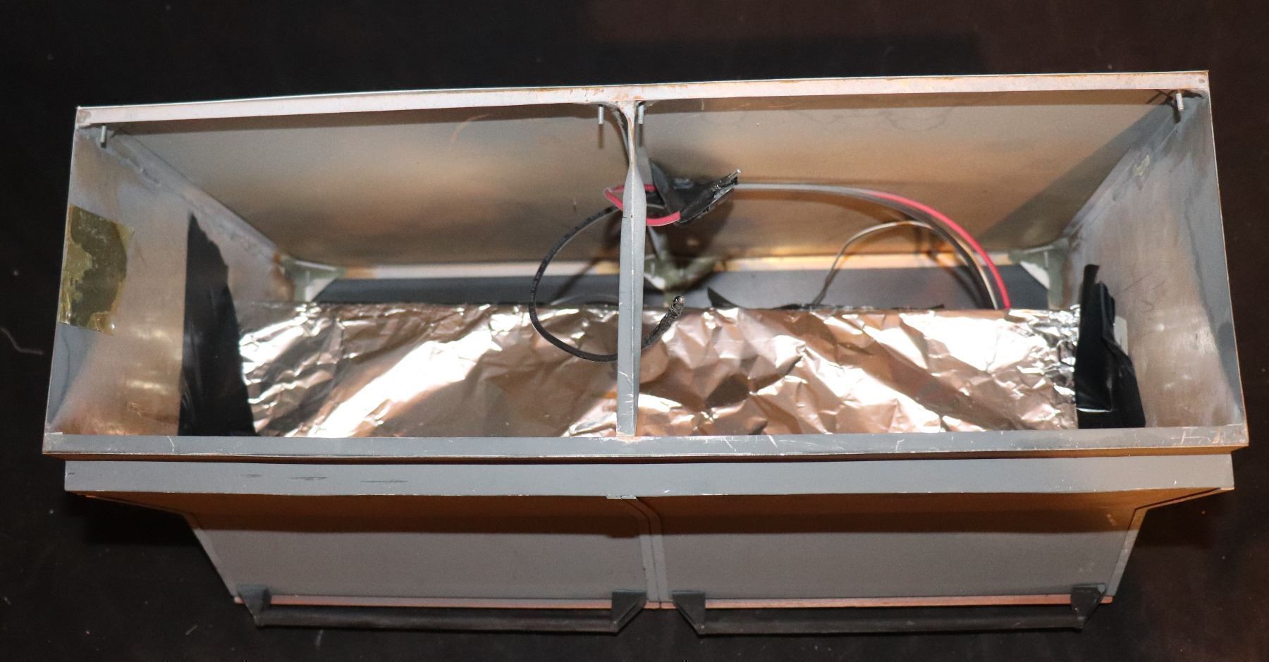 ZZ GODZILLA CONTROL ROOM COMPUTER MINIATURE SCREEN USED 2