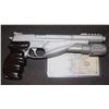Image 1 : THE ONE SCREEN USED STUNT GUN B