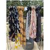 Image 1 : 6 women's fashion scarves