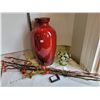 Image 1 : 20” tall Canada made ceramic vase with lighted flower sticks & glass daisy vase.