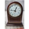 Image 2 : 2 Desk clocks - working